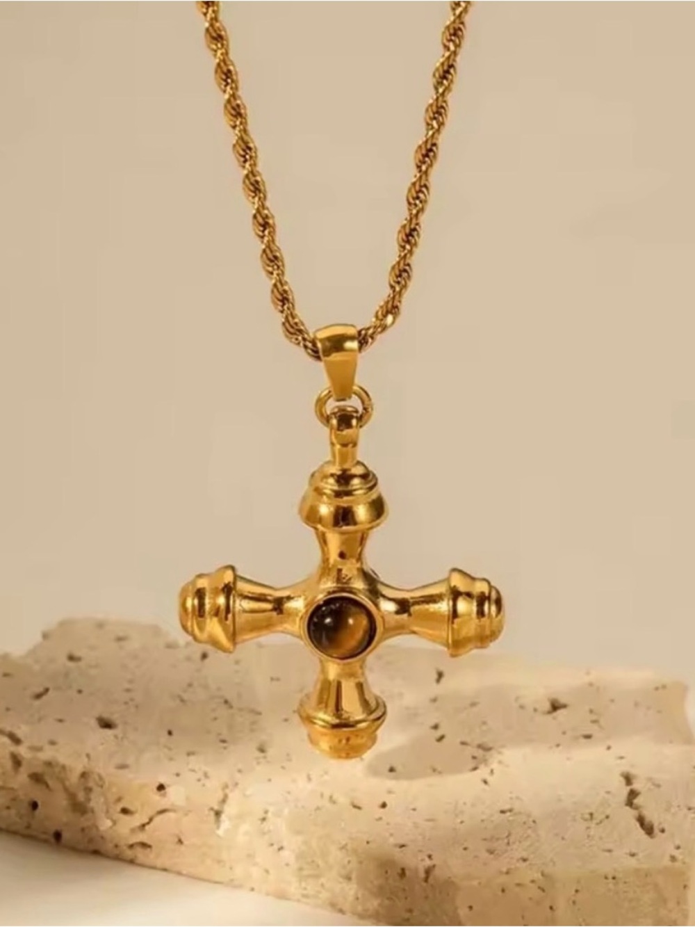 18K Gold Elegant Gold Cross Pendant Necklace - Picture 3 of 7